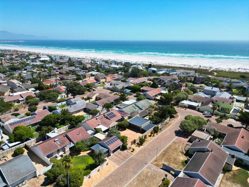 4 Bedroom Property for Sale in Duynefontein Western Cape